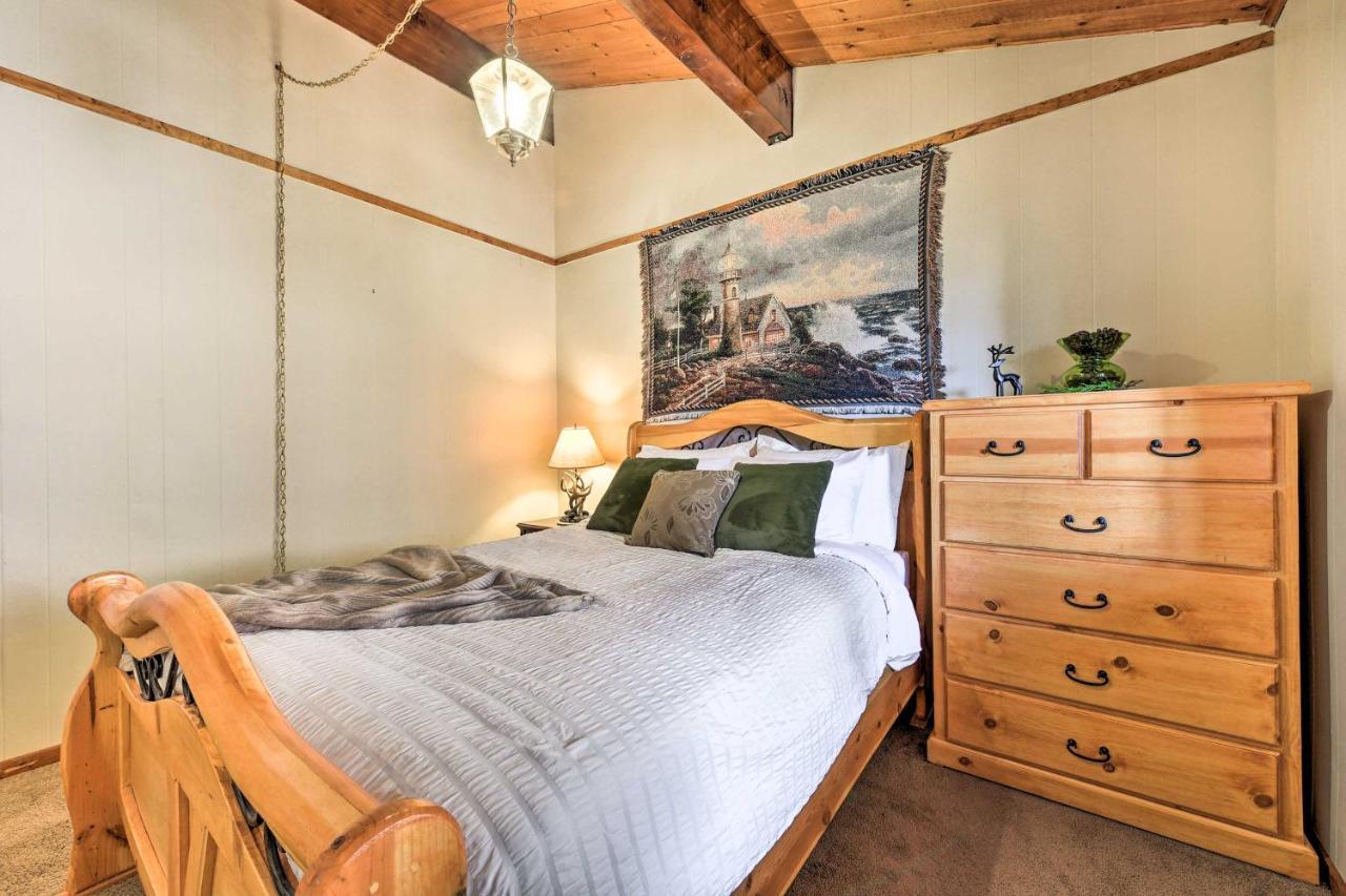 Lake Arrowhead Cabin With Deck And Stunning Mtn Views! San Bernardino Exterior foto