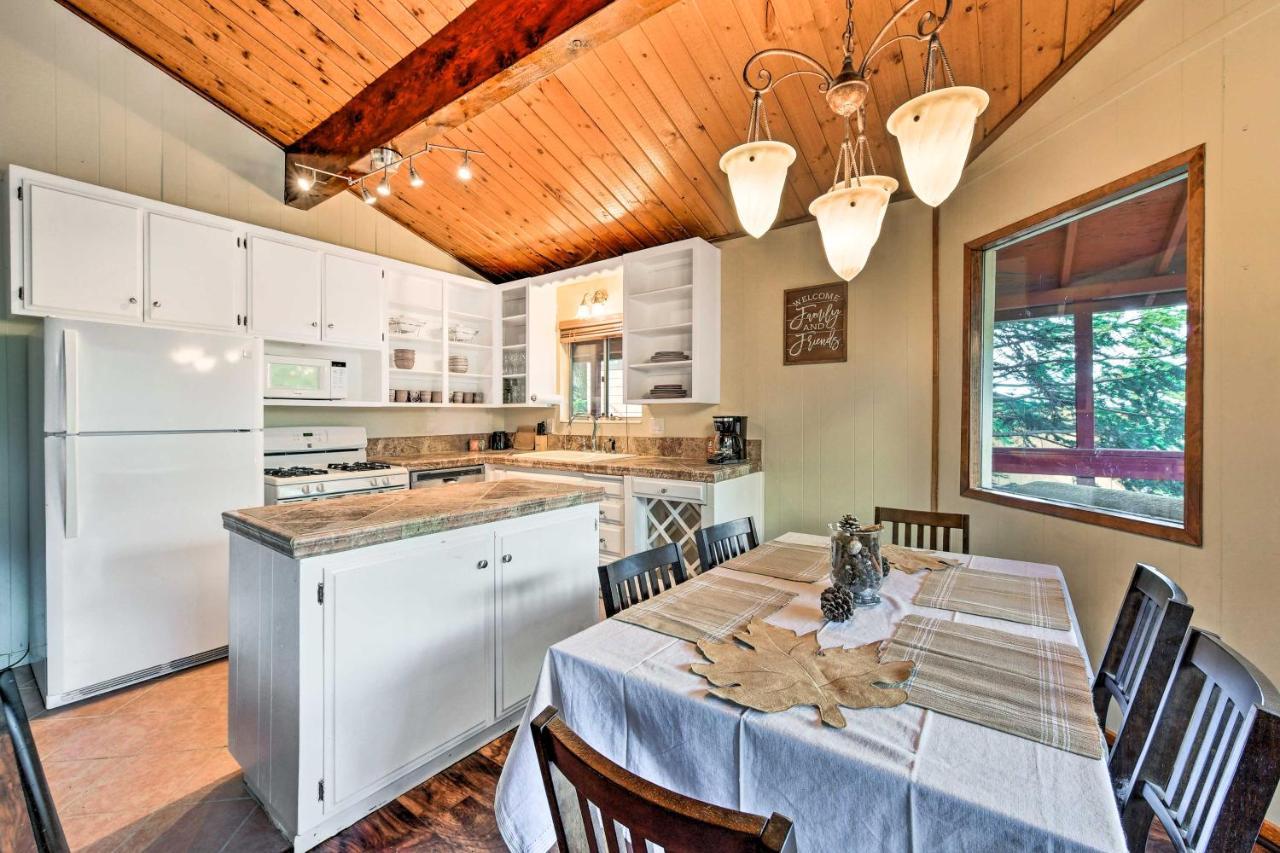 Lake Arrowhead Cabin With Deck And Stunning Mtn Views! San Bernardino Exterior foto