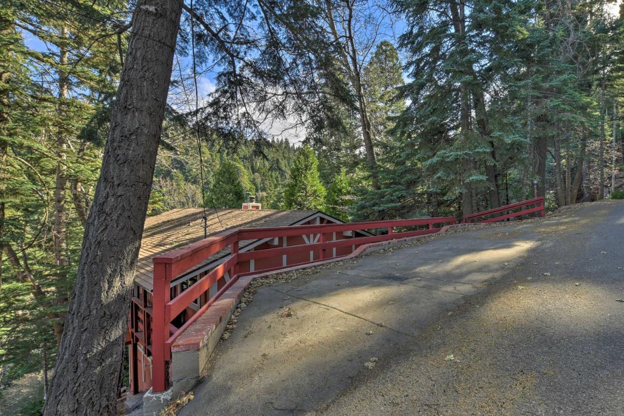 Lake Arrowhead Cabin With Deck And Stunning Mtn Views! San Bernardino Exterior foto